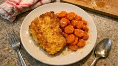 Pariser Schnitzel mit glasierten Rüebli – goldig gebraten, richtig saftig