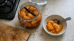 Eingemachte Clementinen mit Vanille und Kardamom – so gelingen sie im Glas