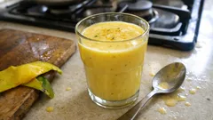 Veganer Mango-Lassi in 5 Minuten – cremig, fruchtig und ohne Joghurt